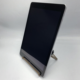 APPLE 〔中古〕iPad (第5世代) Wi-Fiモデル 32GB シルバー MP2G2J/A 