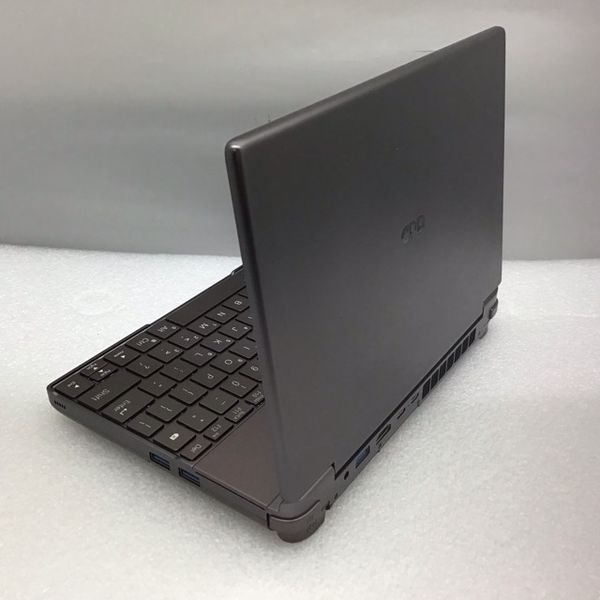 GPD 〔中古〕GPD WIN Max2 Ryzen 7 6800U/DDR5 32GB/2TB SSD/CPU内蔵