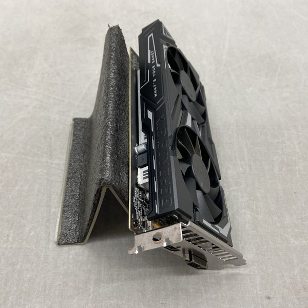 玄人志向 〔中古〕GeForce GTX 1650 GF-GTX1650-E4GB/OC/DF（中古保証1