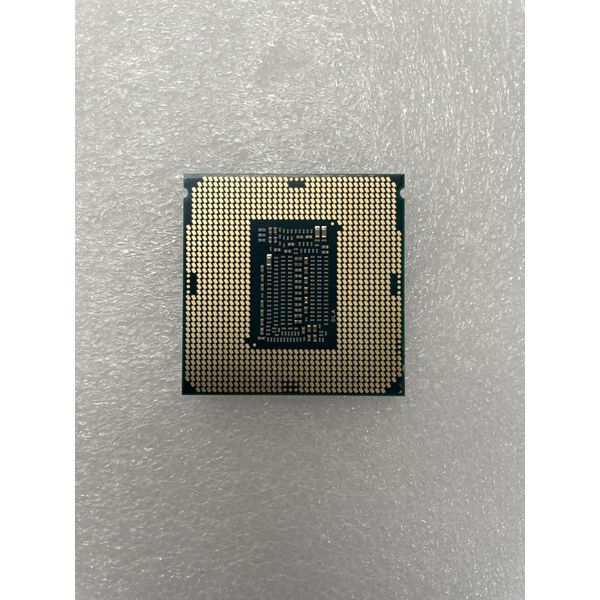 Intel 〔中古〕インテル® Core™ i7 プロセッサー 9700K Bulk（中古保証