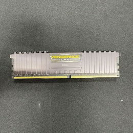 Corsair 〔中古〕デスクトップメモリ/64GB（32GB×2枚）DDR4 3200 PC4