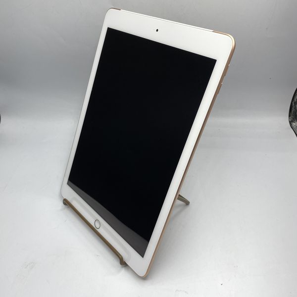iPad 第6世代 32GB MRM02J SoftBank APPLE 〔中古〕iPad (第6世代) 32GB ゴールド MRM02J/A SoftBank（中古