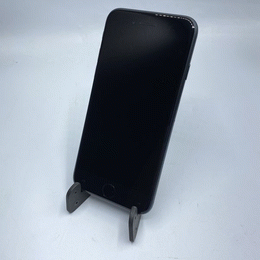 APPLE 〔中古〕iPhone SE 第3世代 128GB ミッドナイト MMYF3J／A au