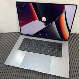 APPLE 〔中古〕MacBook Pro 13.3-inch Mid-2020 MWP42J／A スペース