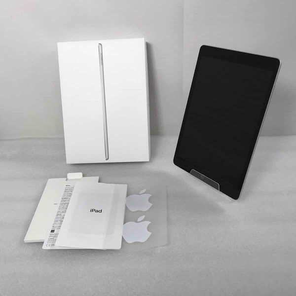 iPad 第9世代 64GB シルバー Wi-Fiモデル 【公式通販】