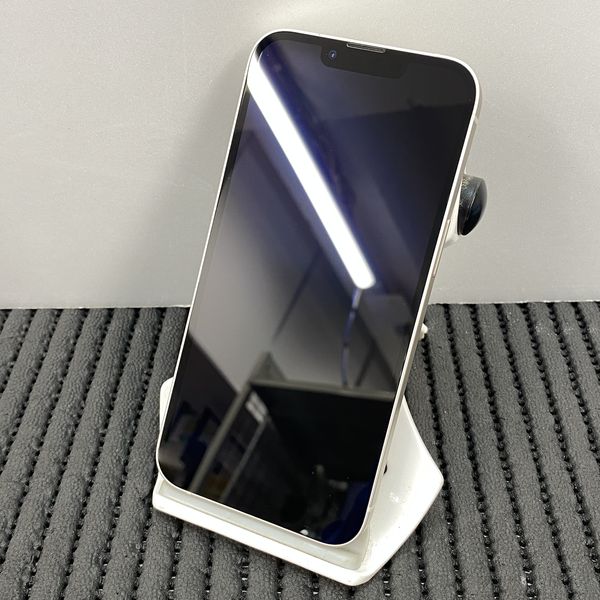APPLE 〔中古〕iPhone13 128GB スターライト MLND3J/A docomo対応