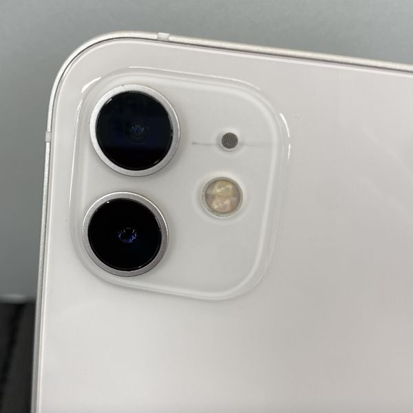 APPLE 〔中古〕iPhone12 128GB ホワイト NGHV3J/A docomo対応 SIM