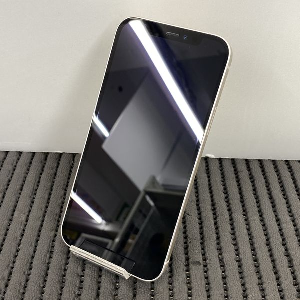 APPLE 〔中古〕iPhone12 128GB ホワイト NGHV3J/A docomo対応 SIM