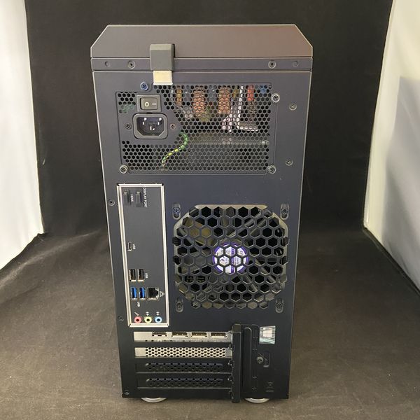 中古自作PC i5-11400F搭載 中古自作ゲーミングPC】新品パーツ多数