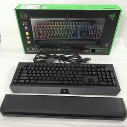 APPLE 〔中古〕Magic Trackpad MK2D3ZA/A ホワイト（中古保証1ヶ月間