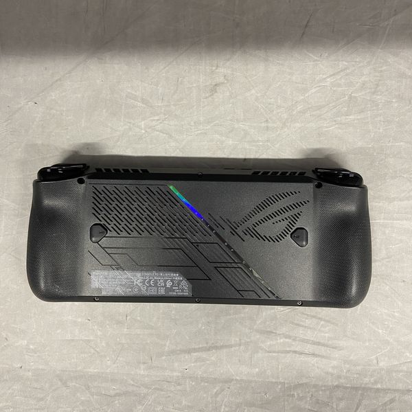 ASUS 〔中古〕ROG Ally X RC72LA-Z1E24G1T Ryzen Z1 Extreme/DDR5 24GB