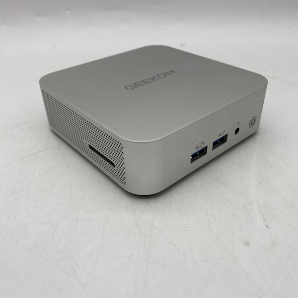 ノーブランド 〔中古〕GEEKOM A6 miniPC Ryzen 7 6800H/16GB(DDR5 SO