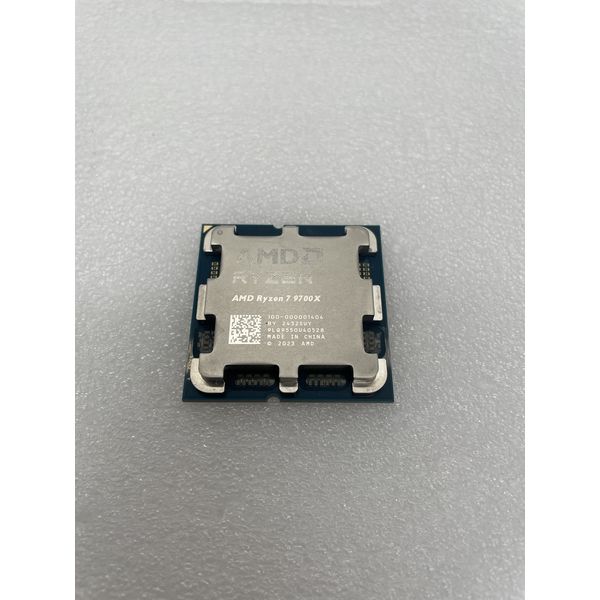 AMD 〔中古〕Ryzen7 9700X BOX（中古保証1ヶ月間） | パソコン工房