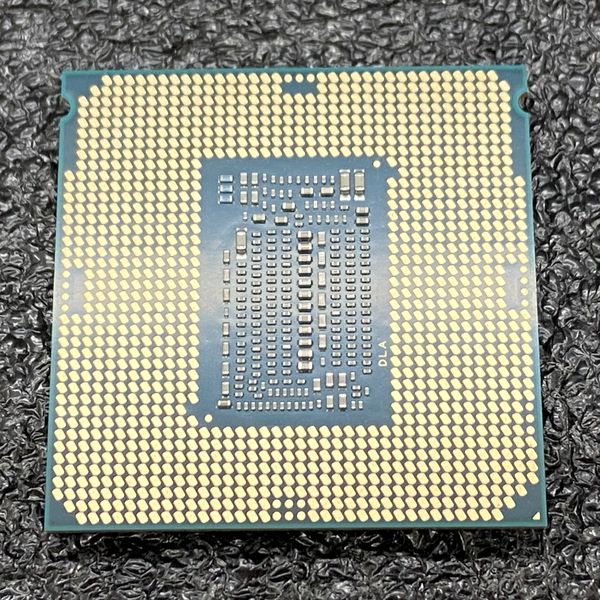 Intel 〔中古〕インテル® Core™ i9 プロセッサー 9900K Bulk（中古保証