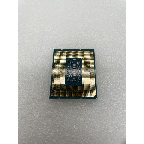 Intel 〔中古〕インテル® Core™ i5-12600KF プロセッサー BOX（中古