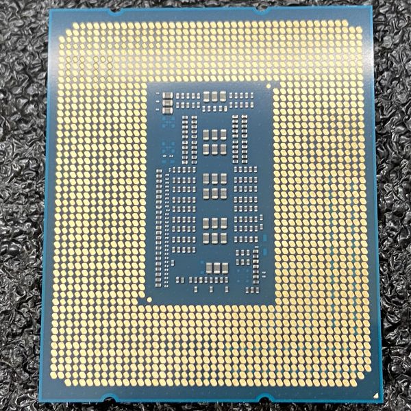 Intel 〔中古〕インテル® Core™ i5 プロセッサー 14400 BOX（中古保証1