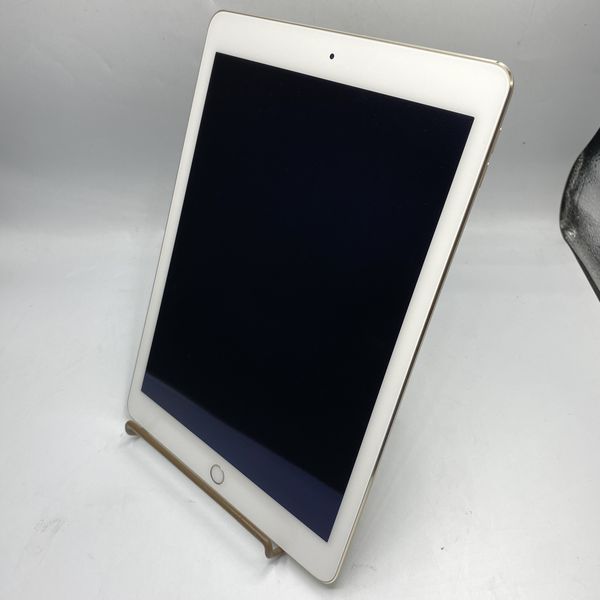 APPLE 〔中古〕iPad Air2 Wi-Fi 16GB ゴールド MH0W2J/A（中古保証3 