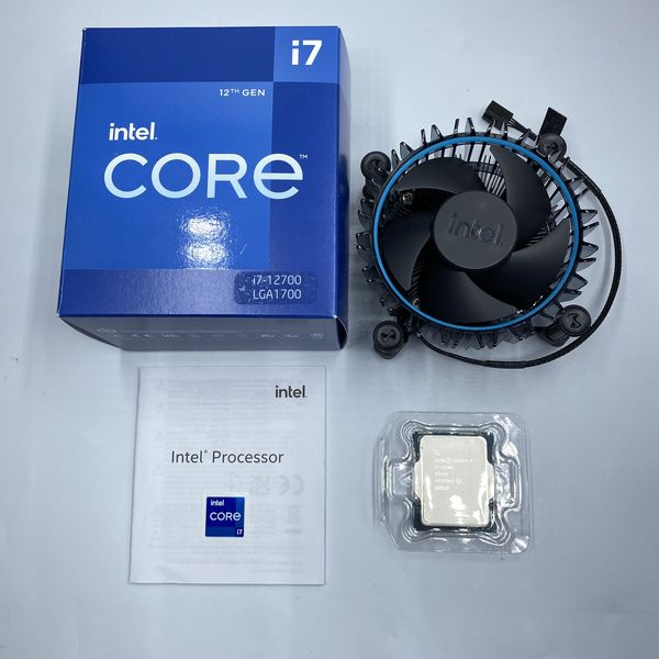 Intel 〔中古〕インテル® Core™ i7-12700 プロセッサー BOX（中古保証1 