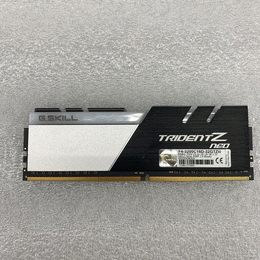 ノーブランド 〔中古〕デスクトップPC用 DDR4 3200 8GB 2枚組 XMP