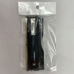 ノーブランド 〔中古〕デスクトップPC用 DDR5 6000 16GB 2枚組 XMP