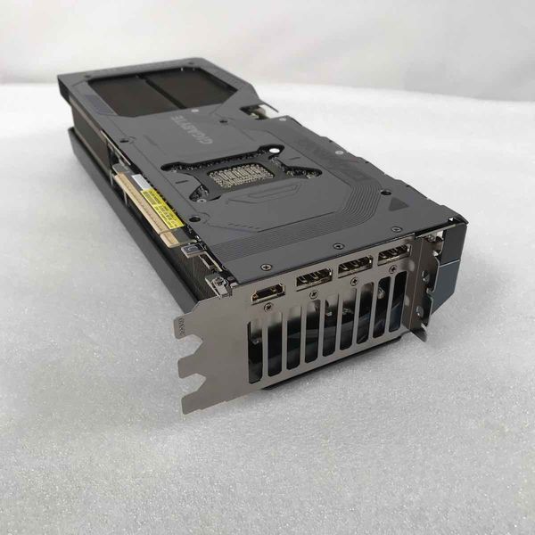 GIGABYTE 〔中古〕GeForce RTX5070Ti GV-N507TGAMING OC-16GD（中古
