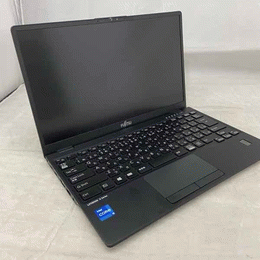 FUJITSU 〔中古〕LIFEBOOK UH09/E3 FMVU9E3WD1 シルバーホワイト Core