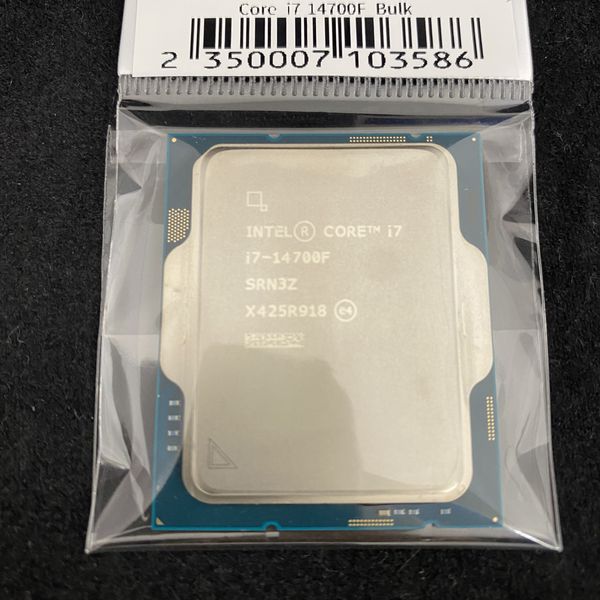 Intel 〔中古〕インテル® Core™ i7 プロセッサー 14700F Bulk（中古