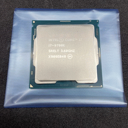 Intel 〔中古〕インテル® Core™ i7 プロセッサー 9700K Bulk（中古保証