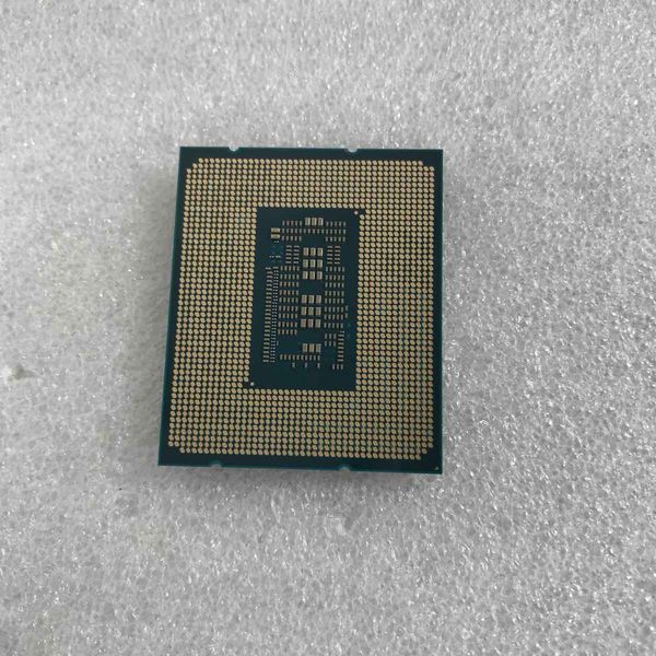 Intel 〔中古〕インテル® Core™ i5-13500 プロセッサー BOX（中古保証1