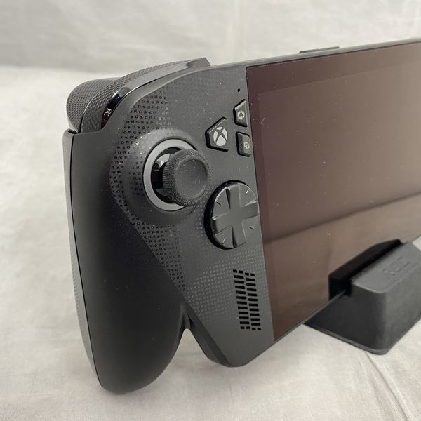 ASUS 〔中古〕ROG Xbox Ally X RC73XA-Z2E24G1T Ryzen AI Z2 Extreme
