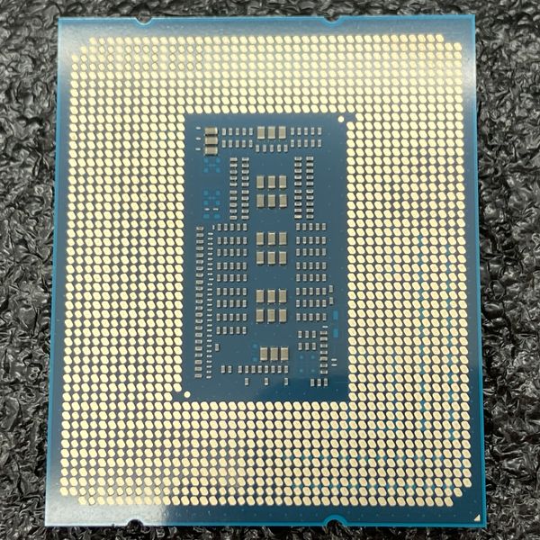 Intel 〔中古〕インテル® Core™ i5 プロセッサー 14400F Bulk（中古