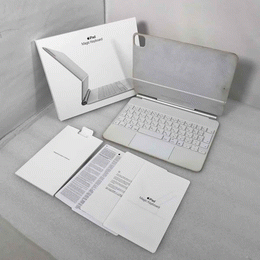 APPLE 〔中古〕11インチiPad Pro(第3世代)・iPad Air(第5世代)用 Magic