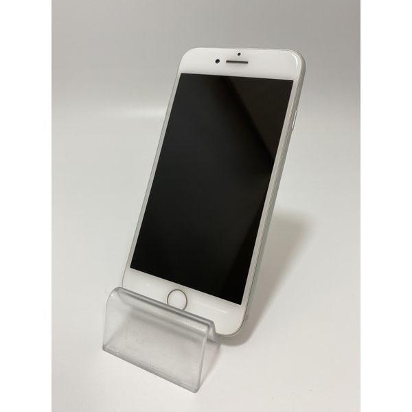 APPLE 〔中古〕iPhone8 64GB MQ792J/A Silver docomoSIMロック解除品