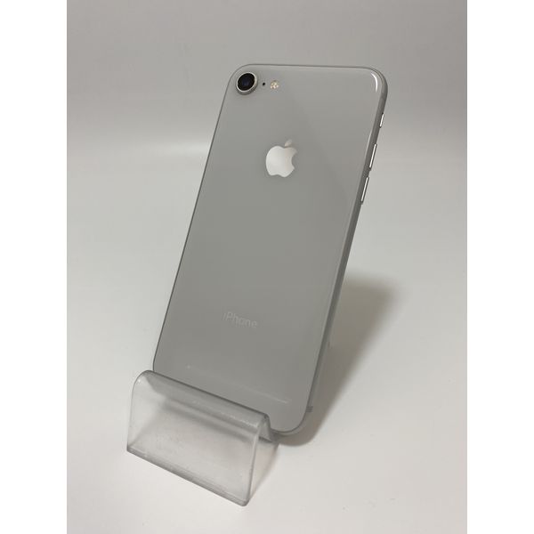 APPLE 〔中古〕iPhone8 64GB MQ792J/A Silver docomoSIMロック解除品