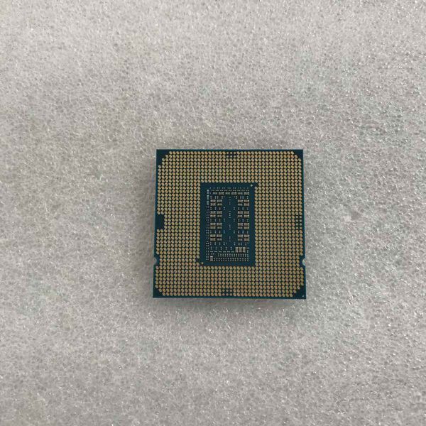 Intel 〔中古〕インテル® Core™ i7-11700K プロセッサー BOX（中古保証