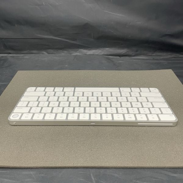 APPLE 〔中古〕Magic Keyboard 英語(US)仕様 MK293LL/A（中古保証1ヶ月