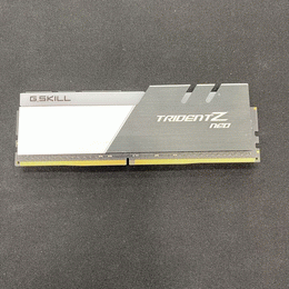 ノーブランド 〔中古〕デスクトップPC用 DDR4 3200 16GB 2枚組 XMP