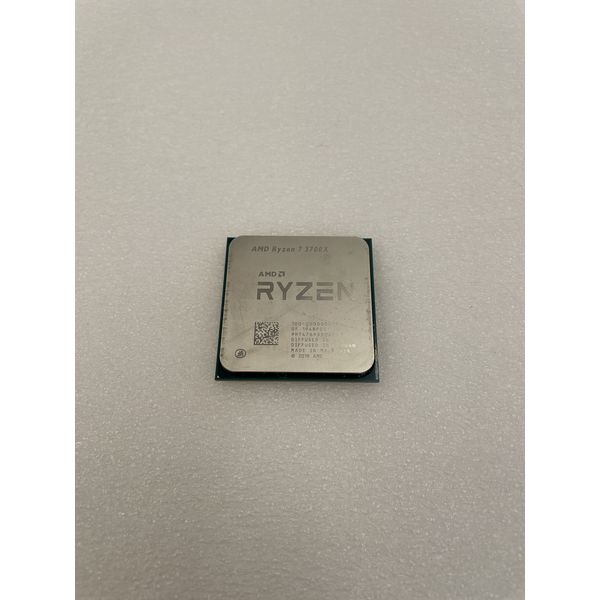 ［中古品］　Ryzen7 3700X 箱なし 本体のみ Ryzen 7 3700X 新品 30,000円 中古 13,999円 | ネット最安値の価格比較