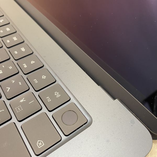 APPLE 〔中古〕MacBook Air (15-inch・M2・2023) ミッドナイト MQKX3J