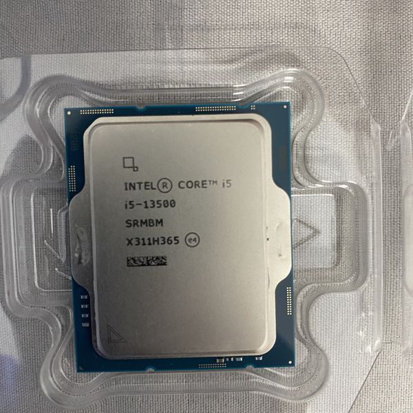 Intel 〔中古〕インテル® Core™ i5-13500 プロセッサー BOX（中古保証1
