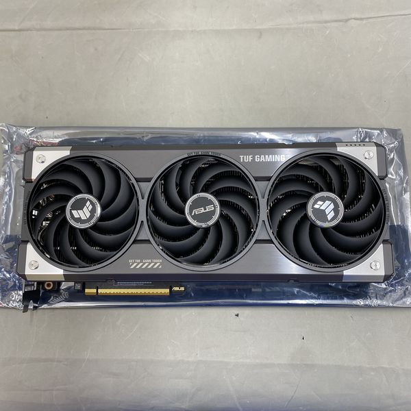 ASUS 〔中古〕TUF-RX9070XT-O16G-GAMING（中古保証1ヶ月間