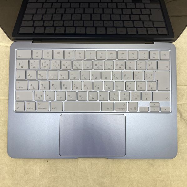 APPLE 〔中古〕MacBook Neo 8GB/256GB MHFF4J/A インディゴ Apple