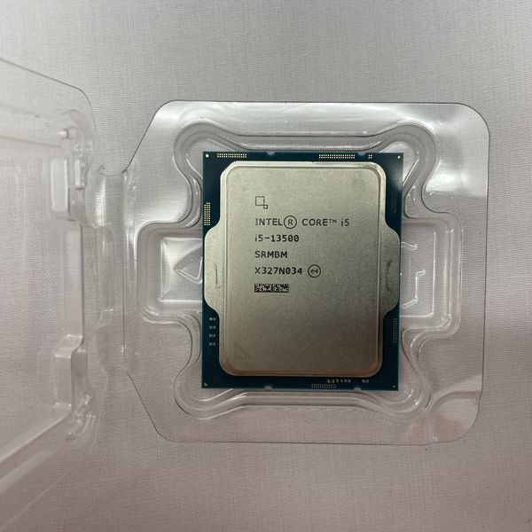 【中古】Intel Core i5-13500 マザボ＆メモリセット Intel 〔中古〕インテル® Core™ i5-13500 プロセッサー BOX（中古保証1
