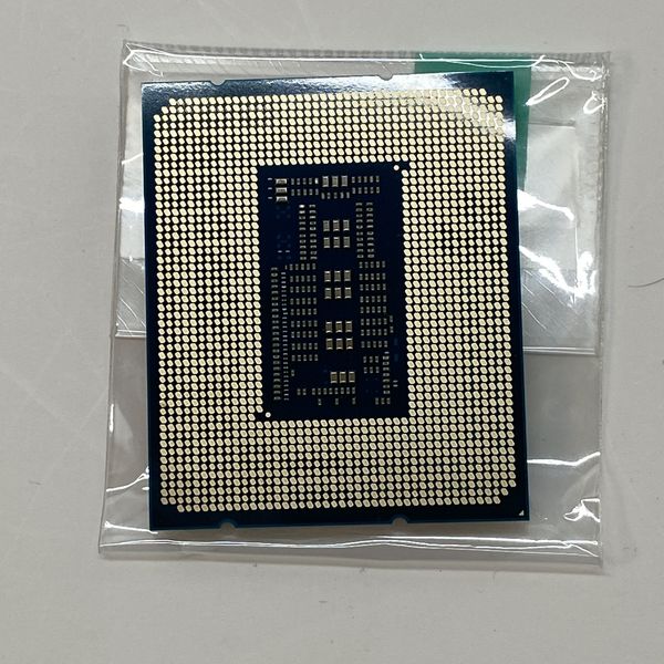 Intel 〔中古〕インテル® Core™ i7 プロセッサー 14700KF Bulk（中古