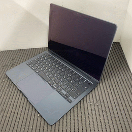 APPLE 〔中古〕MacBook Air (M2,2022) Apple M2チップ 8コアCPU/8GB