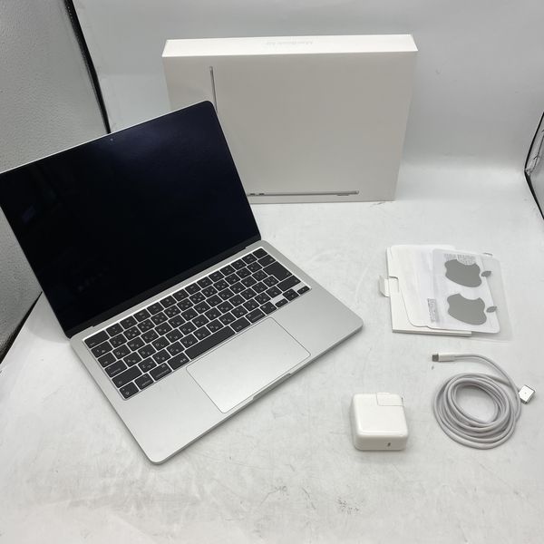 MacBook Air M2 美品！！ APPLE 〔中古〕MacBook Air (M2・2022) MLXY3J/A シルバー Apple M2 8