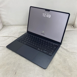 APPLE 〔中古〕MacBook Air 15.3-inch Early-2026 MDVH4J／A Apple M5
