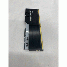 Crucial 〔中古〕デスクトップPC用 DDR4 3200 8GB XMP（中古保証1ヶ月