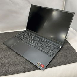 DELL 〔中古〕Inspiron 15 5567 P66F001 Celeron プロセッサー 3865U