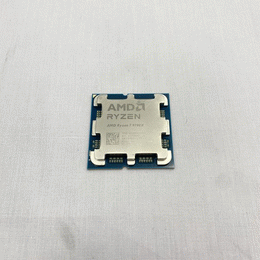 AMD 〔中古〕Ryzen 7 7800X3D 〔4.2GHz/Socket AM5〕（中古1ヶ月保証